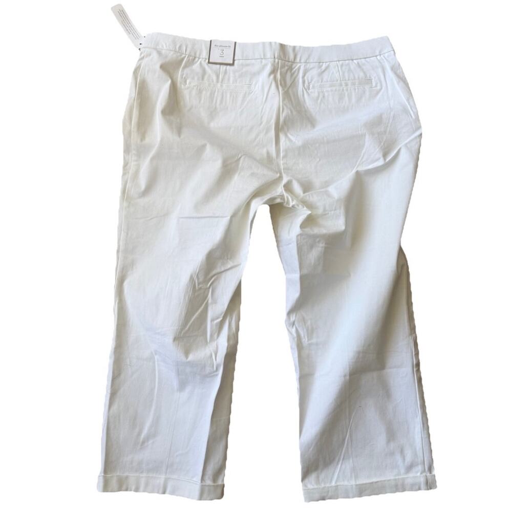 Chico's White Ultimate Fit Crop Pants Size XL/16 Classic Elastic Waist Slimming - Picture 8 of 13